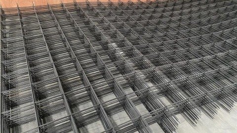 ตะแกรงเหล็ก